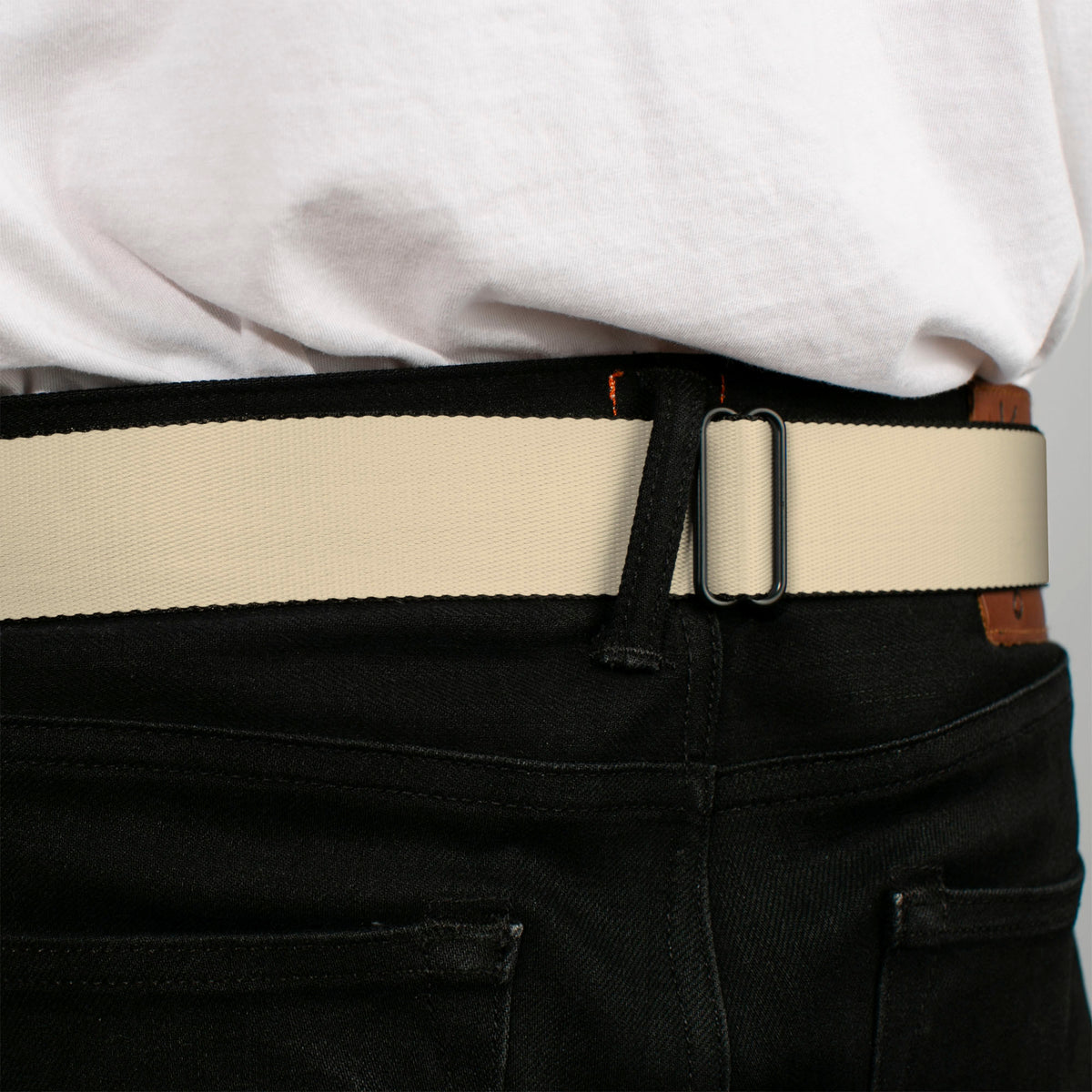 Built Ford Tough Seatbelt Belt - Tan Webbing Seatbelt Belts Ford