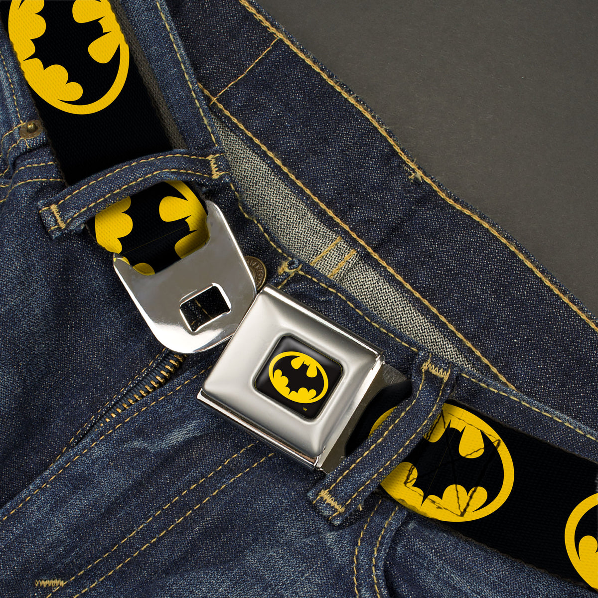 Batman 1989 Logo Full Color Black/Yellow Seatbelt Belt - Batman 1989 Logo Black/Yellow Webbing Seatbelt Belts DC Comics