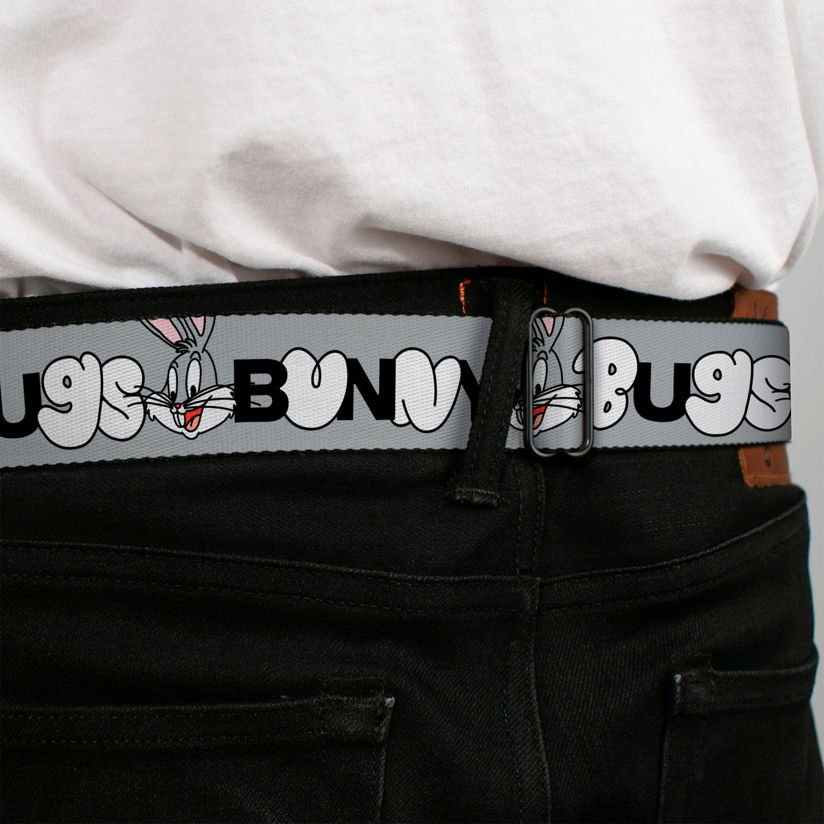 LOONEY TUNES Text Title Logo Full Color White Seatbelt Belt - BUGS BUNNY Smiling Face Text Gray Webbing Seatbelt Belts Looney Tunes