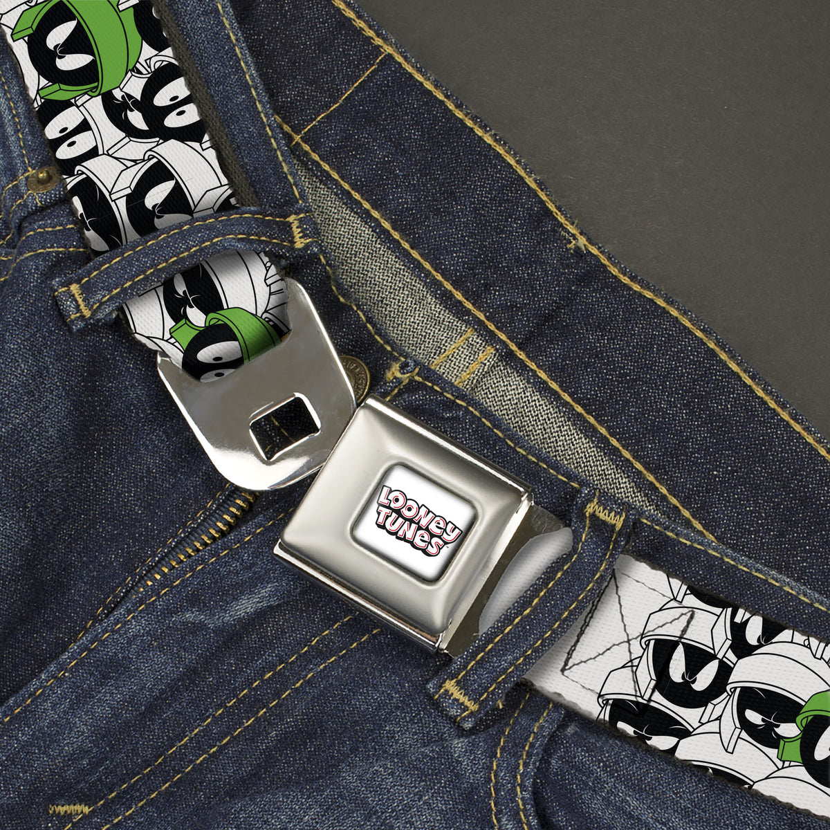 LOONEY TUNES Text Title Logo Full Color White Seatbelt Belt - Marvin the Martian Faces Stacked White/Black/Full Color Webbing Seatbelt Belts Looney Tunes