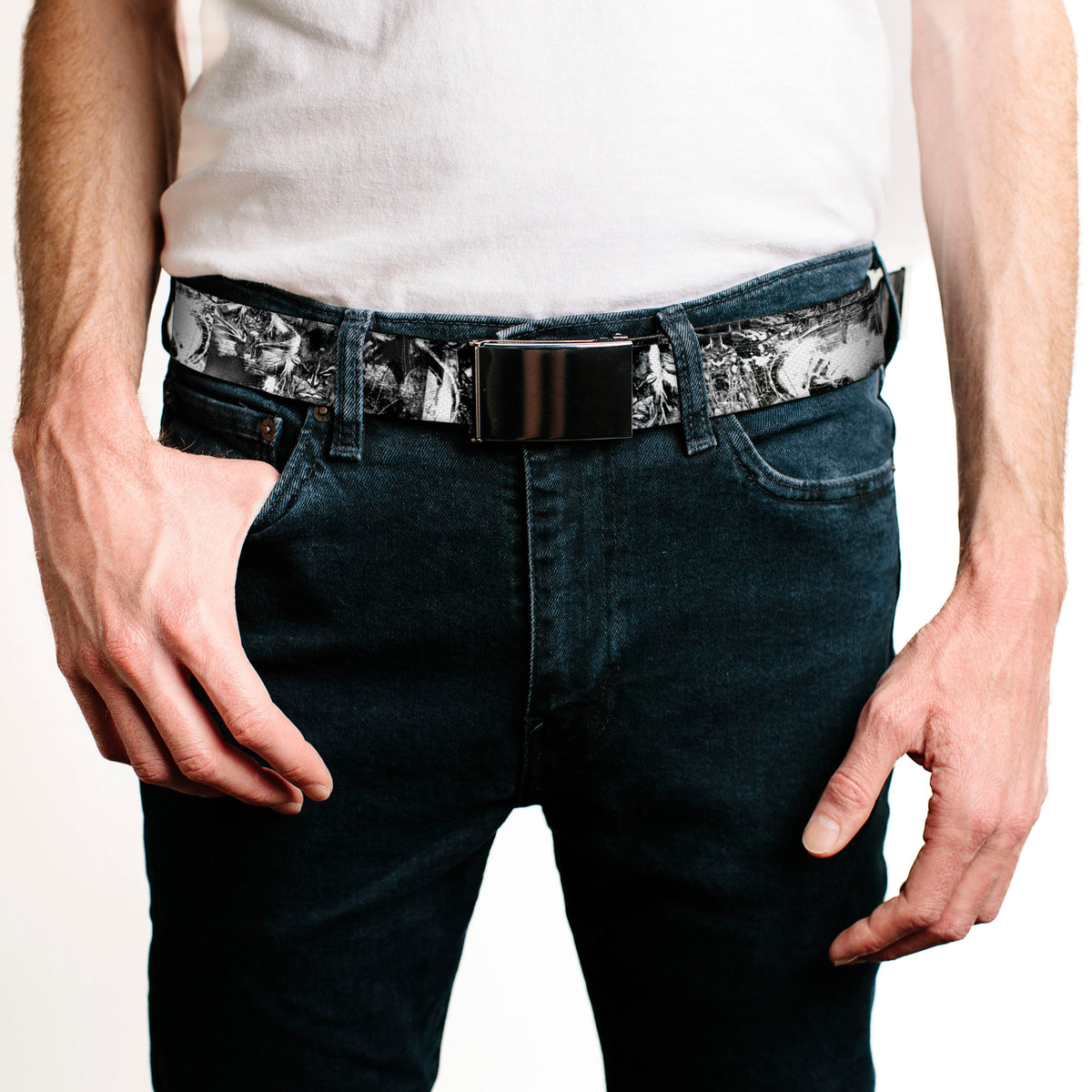 Chrome Buckle Web Belt - Batman Poses & Bat Shield Sketch White/Black Webbing Web Belts DC Comics