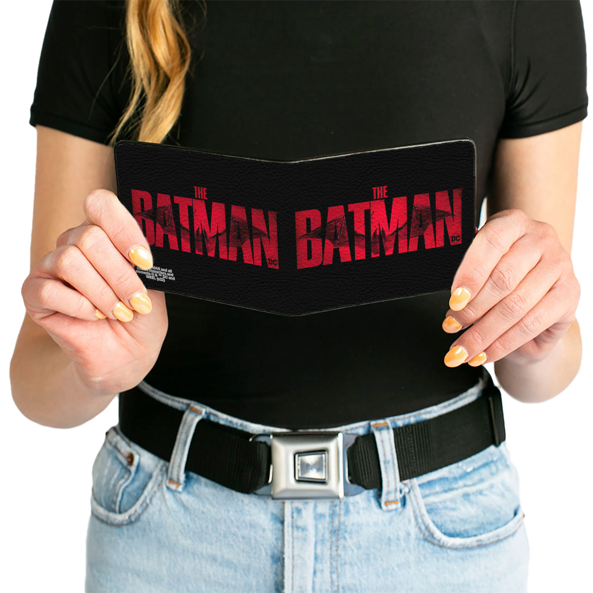 Bi-Fold Wallet - THE BATMAN Movie Bat Title Weathered Black Red Bi-Fold Wallets DC Comics