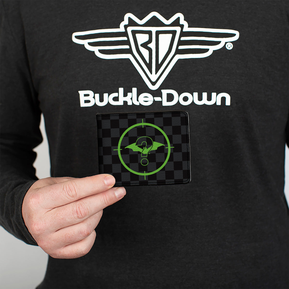 Bi-Fold Wallet - The Batman Movie Batman and Riddler Target Logo Checker Black Gray Green Bi-Fold Wallets DC Comics