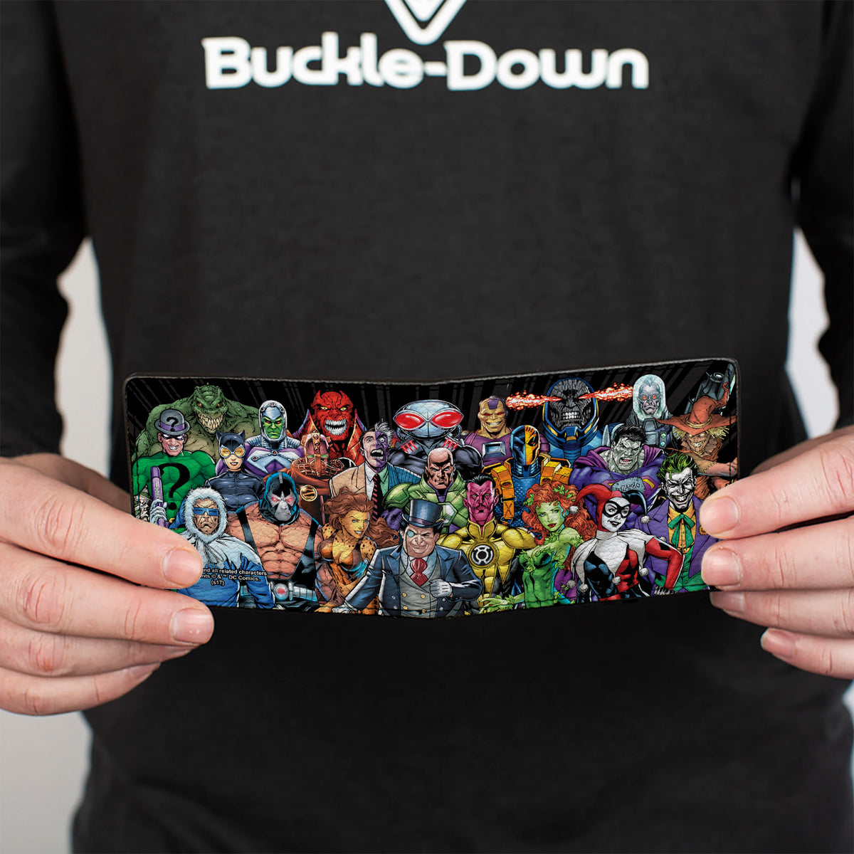 Bi-Fold Wallet - DC 23-Villains Group Pose Black Gray Bi-Fold Wallets DC Comics