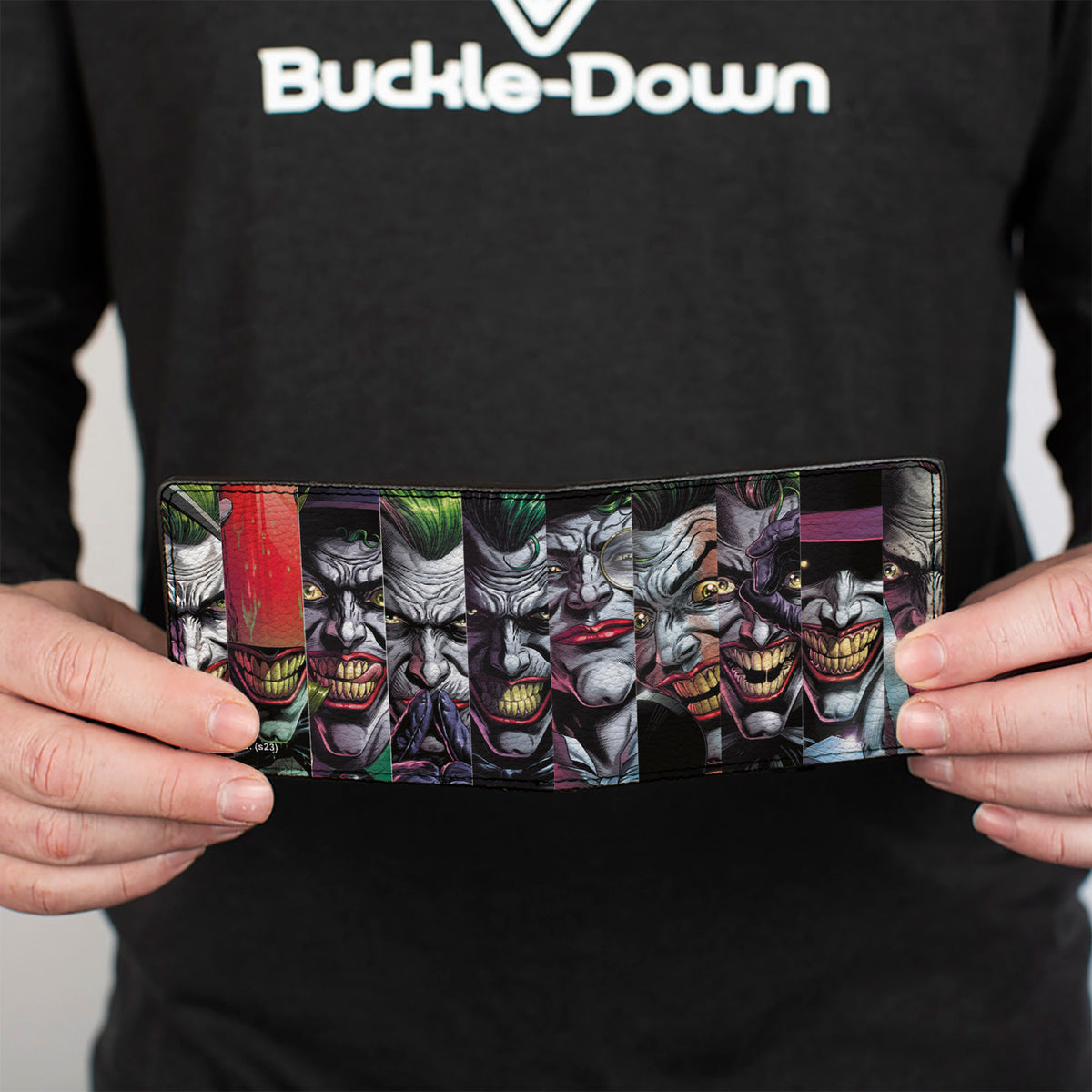 Bi-Fold Wallet - The Joker 10-Comic Book Cover Expression Blocks Bi-Fold Wallets DC Comics