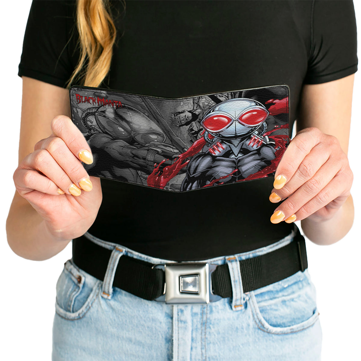 Bi-Fold Wallet - Black Manta Pose Aquaman Issue 23 1 Cover Scene Grays Reds Bi-Fold Wallets DC Comics