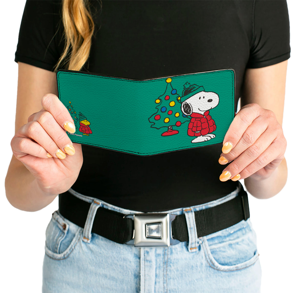 Snoopy & Woodstock Holiday Red Puffer Jacket Bi-Fold Wallet – Peanuts Fan Gear Green Bi-Fold Wallets Peanuts