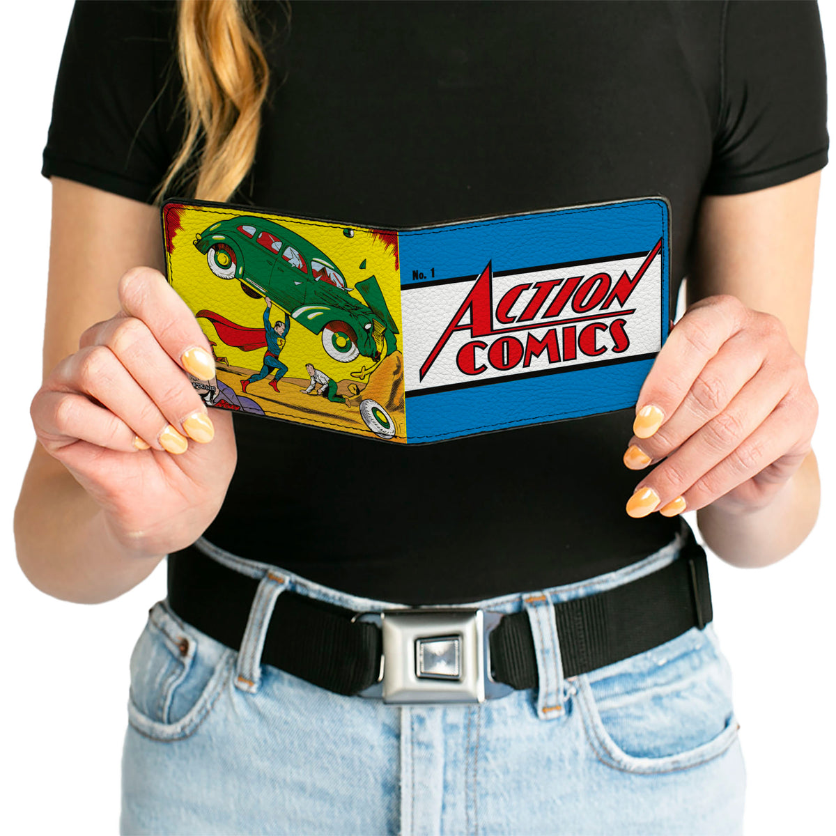 Bi-Fold Wallet - Superman ACTION COMICS Lifting Car Comic Book Cover Scene Bi-Fold Wallets DC Comics