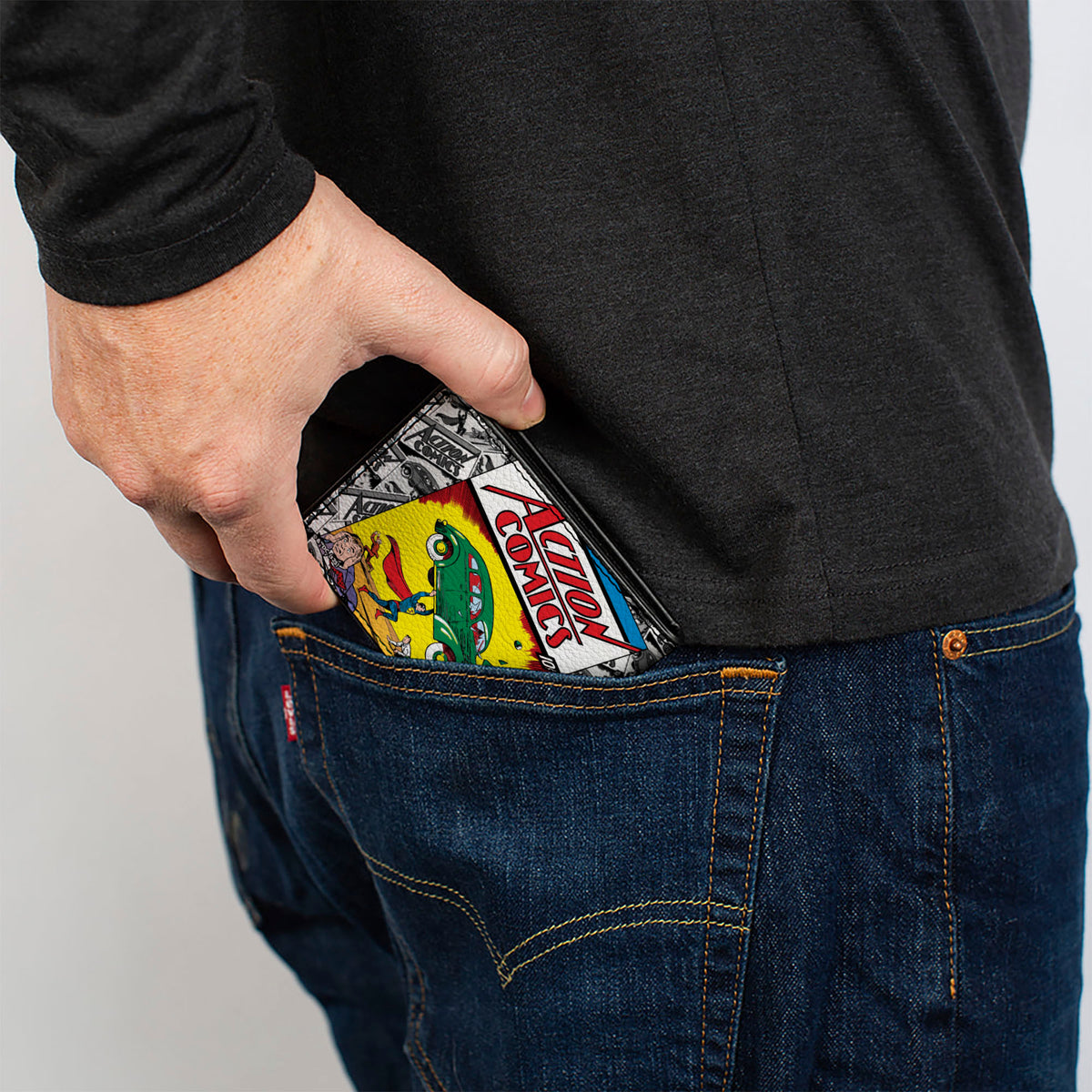 Bi-Fold Wallet - Superman ACTION COMICS One Comic Book Cover Scene Stacked Bi-Fold Wallets DC Comics